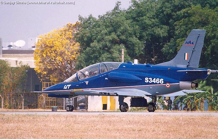 http://www.bharat-rakshak.com/IAF/images/aircraft/IJT-01.jpg